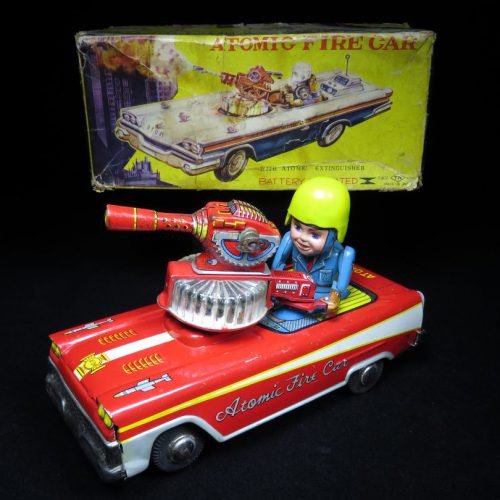 Antique / Vintage Atomic Fire Car - T.N Nomura – Japan Futuristic Tin Lithographed Battery Operated Space Vehicle Toy For Sale